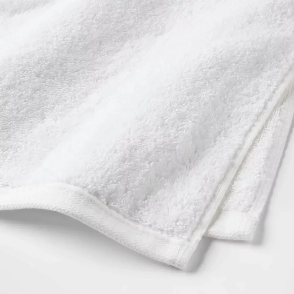Room Essentials Everyday Bath Towel Okeo- Tex Target 27x52 White Set of 2 NWT